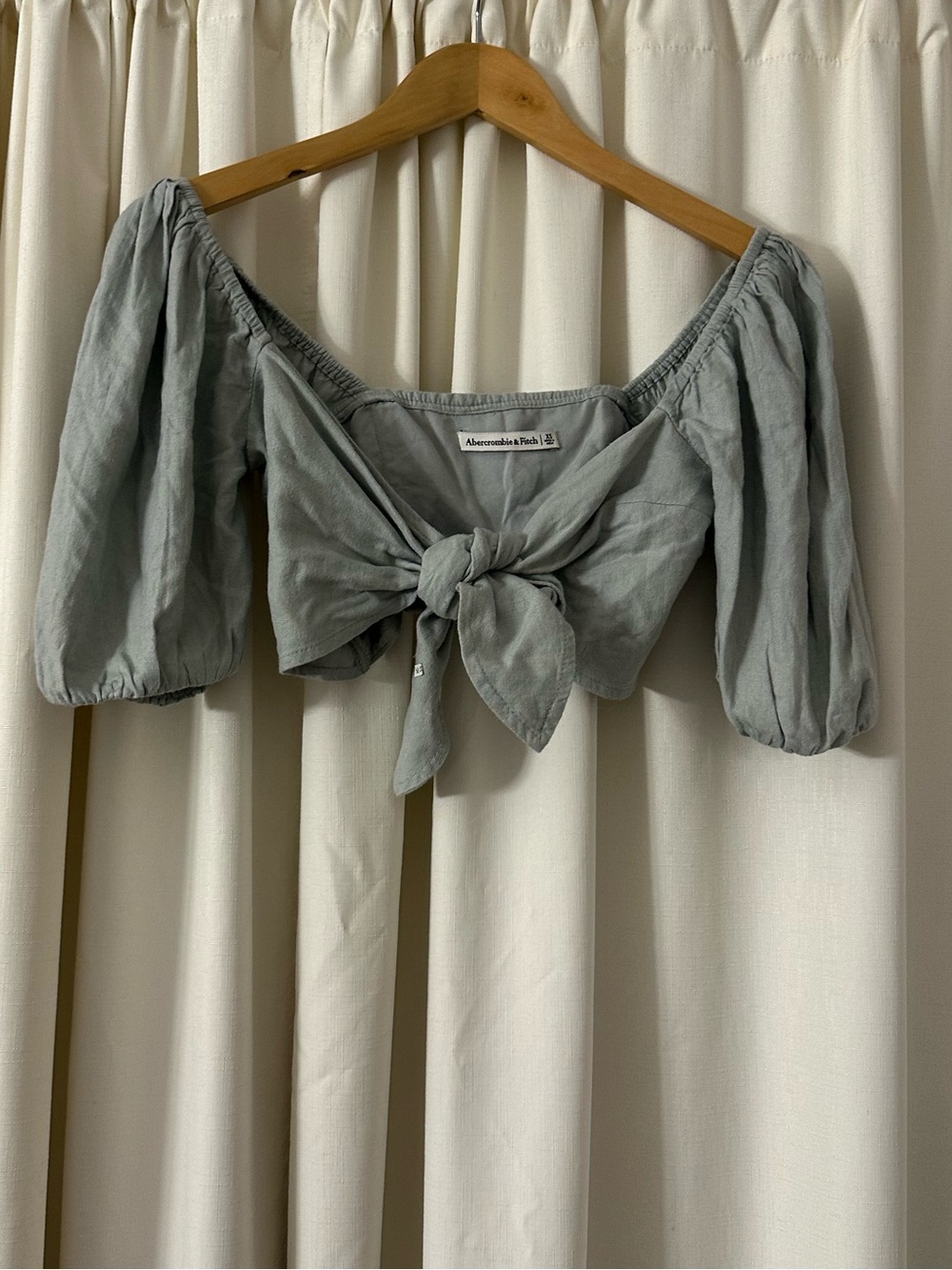 Abercrombie top